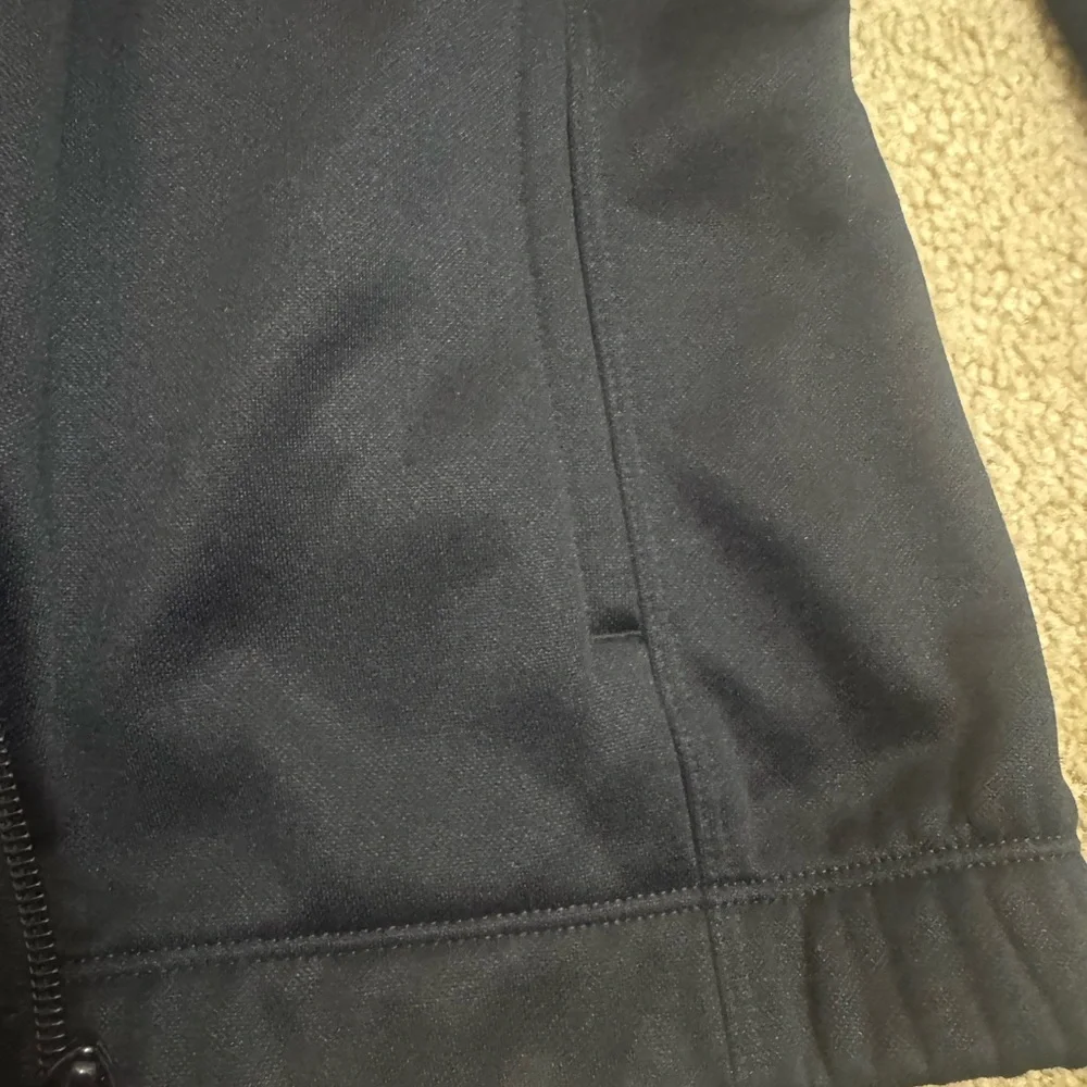 Nike Women's Black Utility Jacket - Picture 4 of 7